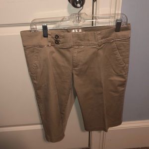 Khaki Bermuda shorts